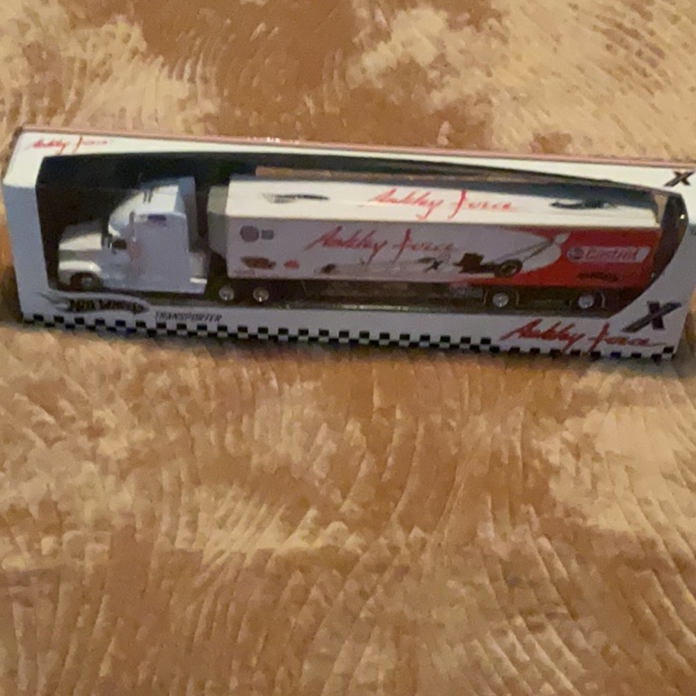 Hot wheels